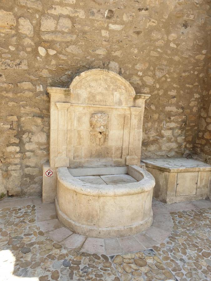 Saint-Rémy-de-ProvenceLes Estrellesアパートメント エクステリア 写真