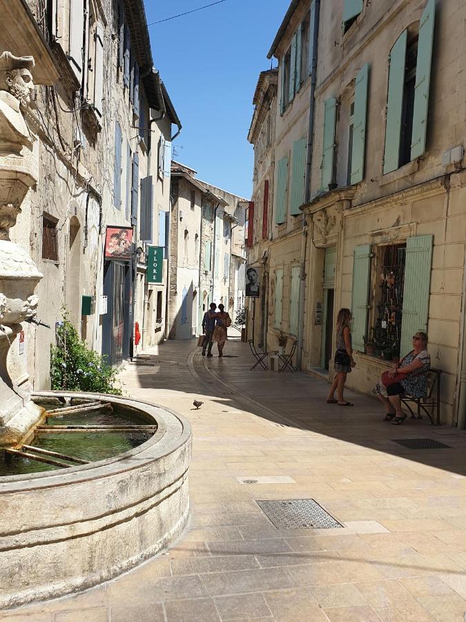 Saint-Rémy-de-ProvenceLes Estrellesアパートメント エクステリア 写真