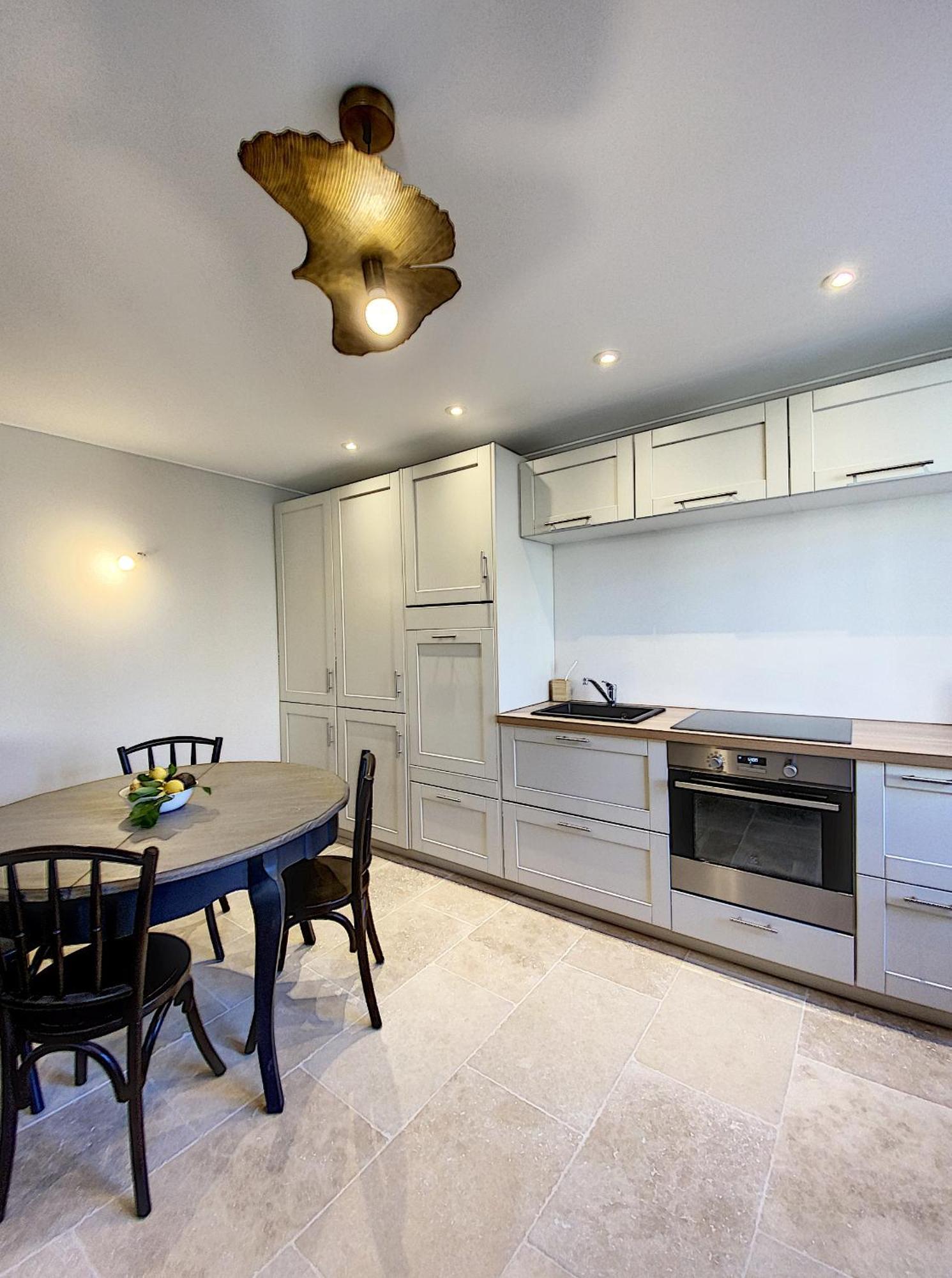 Saint-Rémy-de-ProvenceLes Estrellesアパートメント 部屋 写真